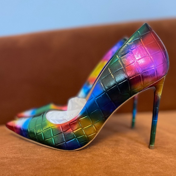 Steve Madden Vala Multi Rainbow Pump - Picture 8 of 8